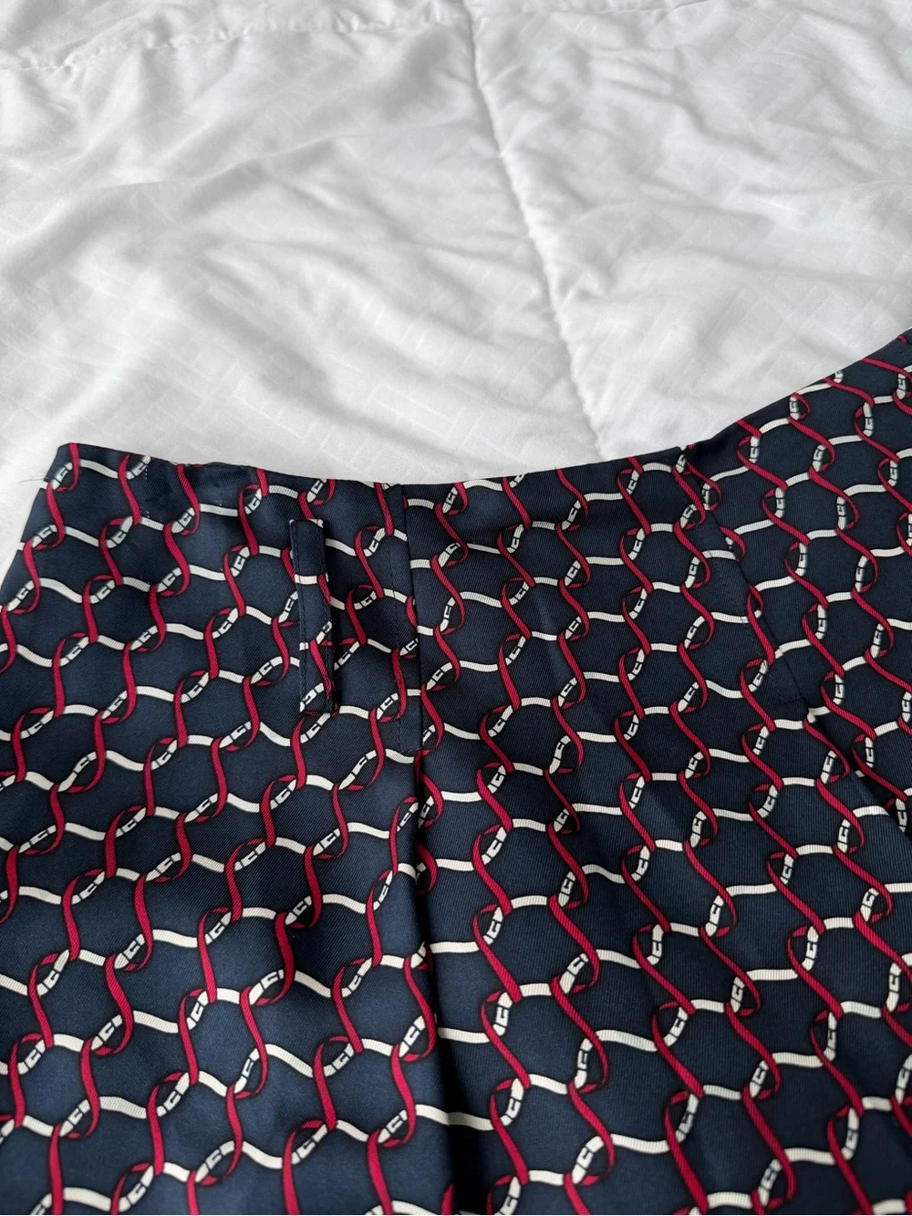 Vintage Talbots Pure Silk Printed A-Line Midi Skirt 12 Navy Red 90s Academia